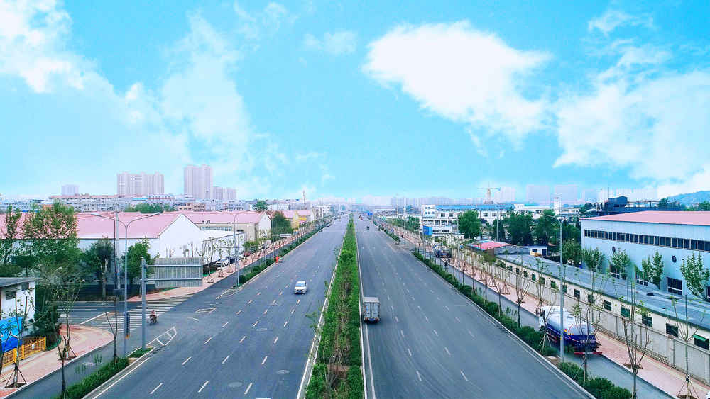 济南市蓝翔路道路改造工程施工